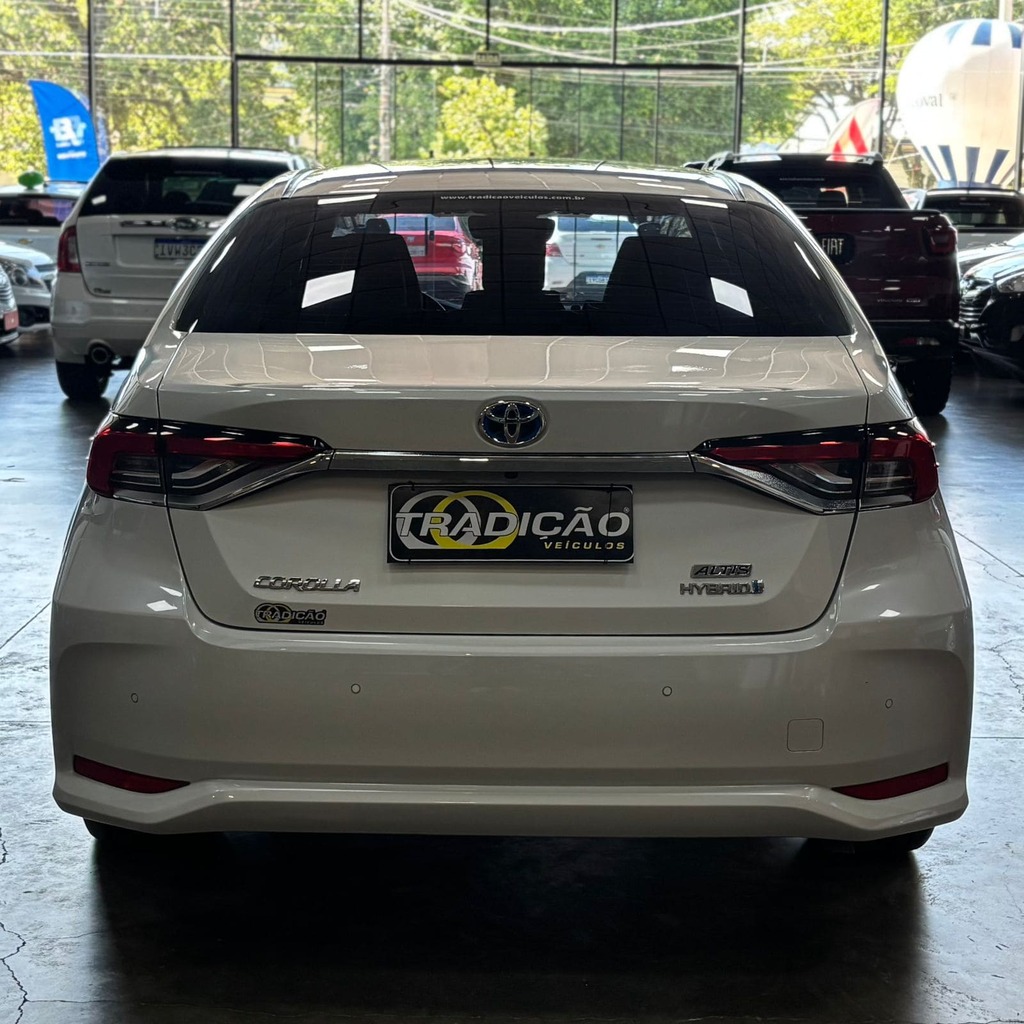 Toyota Corolla Altis Hybrid 1.8 Aut (Impecável – Garantia de Fábrica)