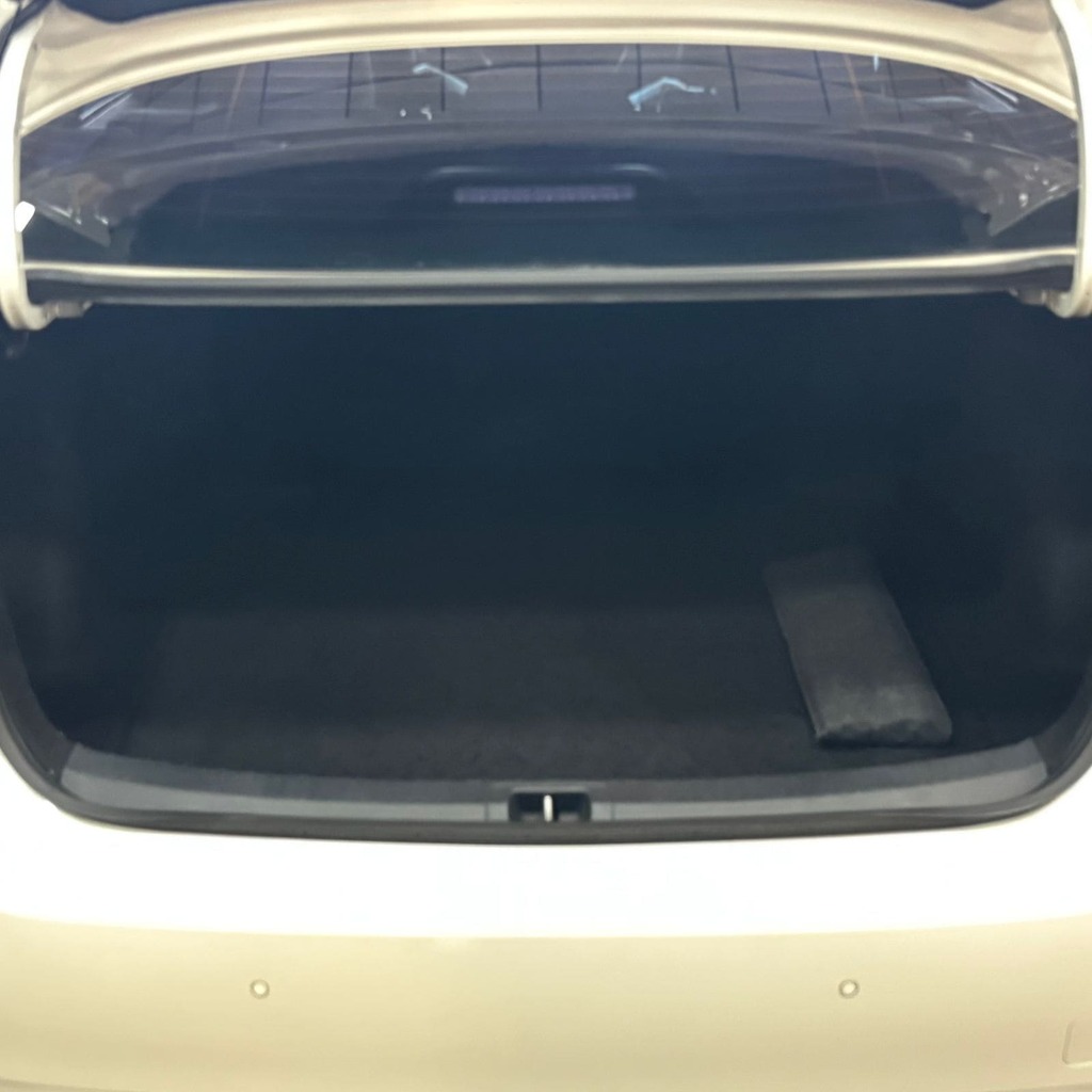 Toyota Corolla Altis Hybrid 1.8 Aut (Impecável – Garantia de Fábrica)