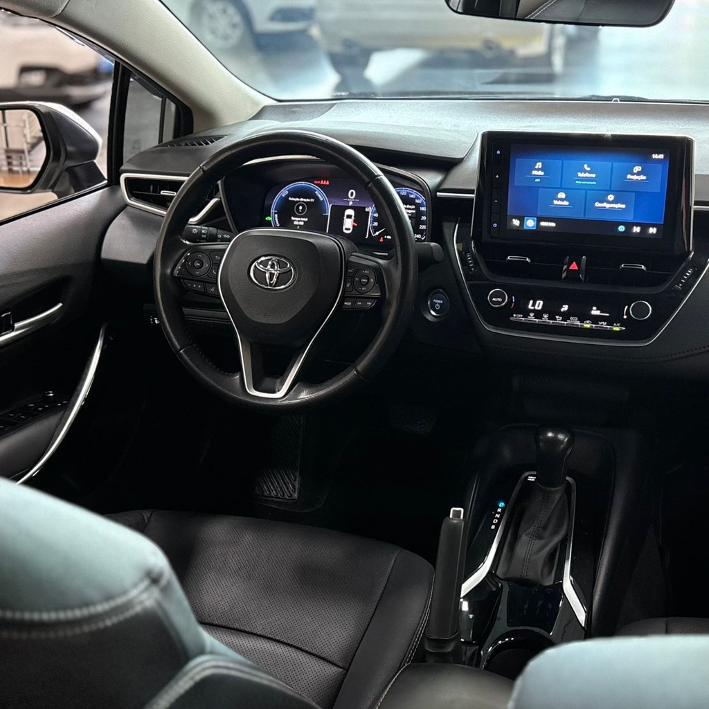 Toyota Corolla Altis Hybrid 1.8 Aut (Impecável – Garantia de Fábrica)