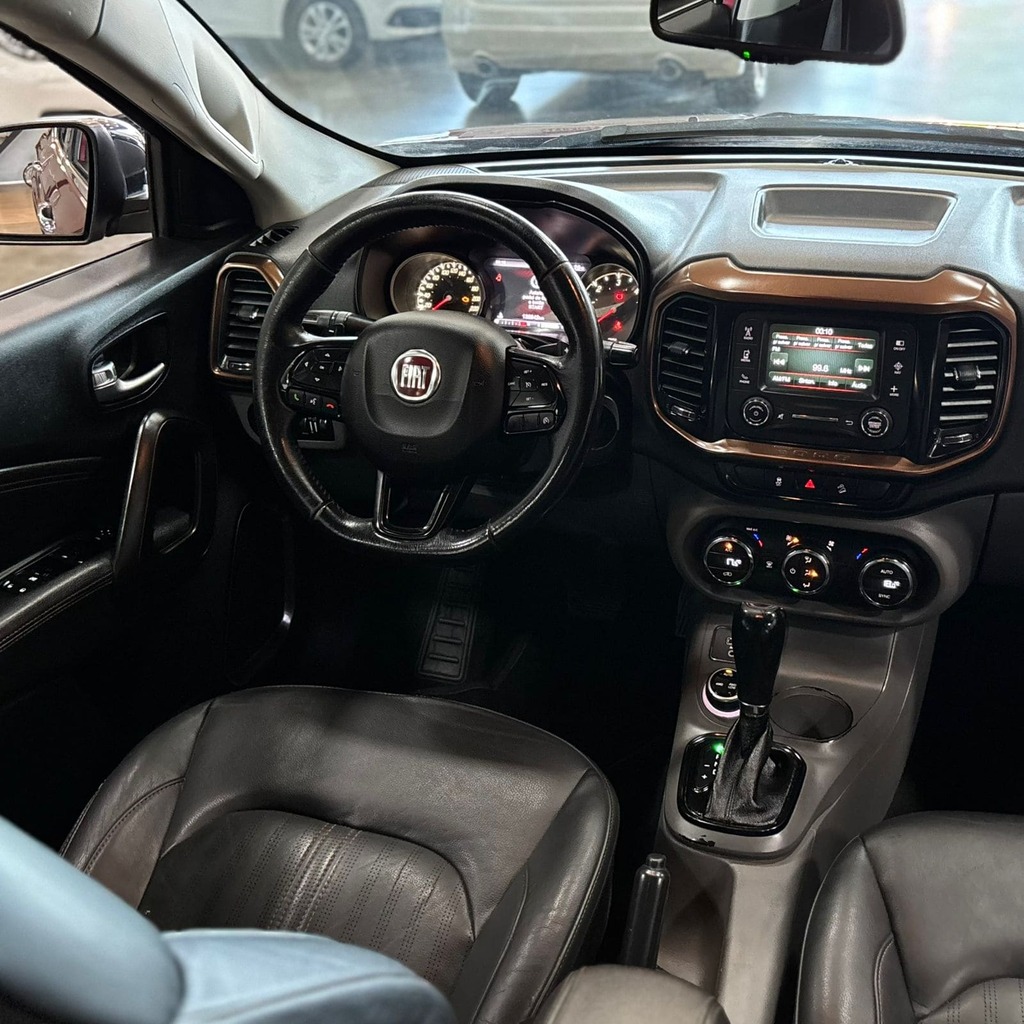 Fiat Toro Volcano 4×4 Aut 2.0 Diesel (Impecável – Interna em Couro)