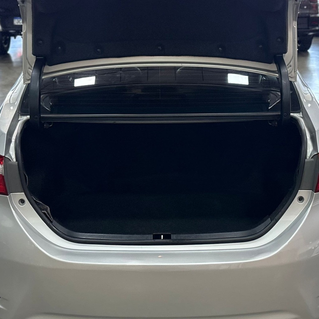 Toyota Corolla XEi 2.0 Flex Aut (Impecável – Interna Clara)