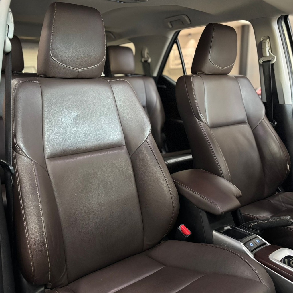 Toyota Hilux Sw4 Srx 4×4 2.8 Diesel Aut (5 Lugares – Interna Terracota – Impecável)