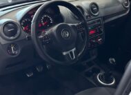 Volkswagen Voyage Highline 1.6 Flex Manual 4P (Impecável – Completo)