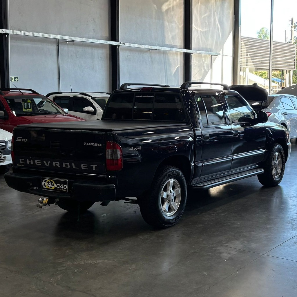 Chevrolet S-10 Executive Cd 4×4 2.8 Diesel (Impecável – Interna em Couro)