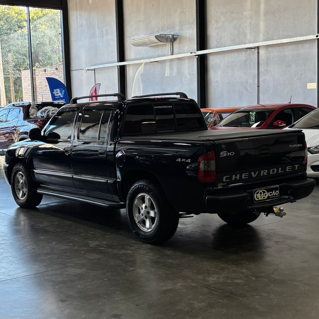 Chevrolet S-10 Executive Cd 4×4 2.8 Diesel (Impecável – Interna em Couro)