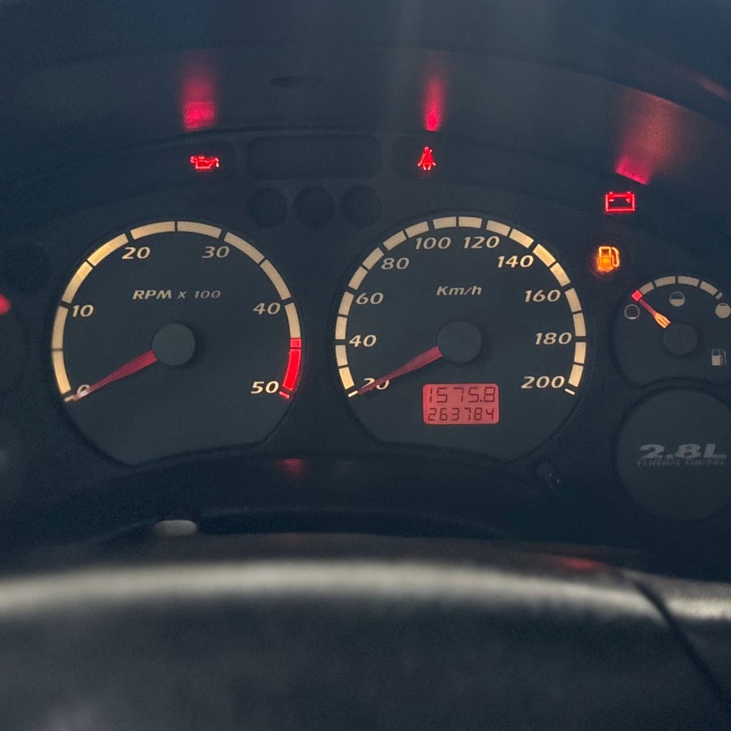 Chevrolet S-10 Executive Cd 4×4 2.8 Diesel (Impecável – Interna em Couro)