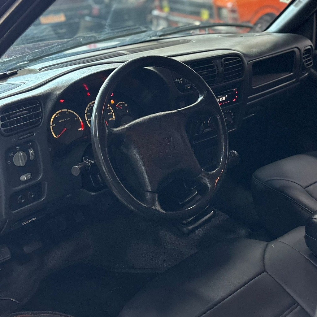 Chevrolet S-10 Executive Cd 4×4 2.8 Diesel (Impecável – Interna em Couro)