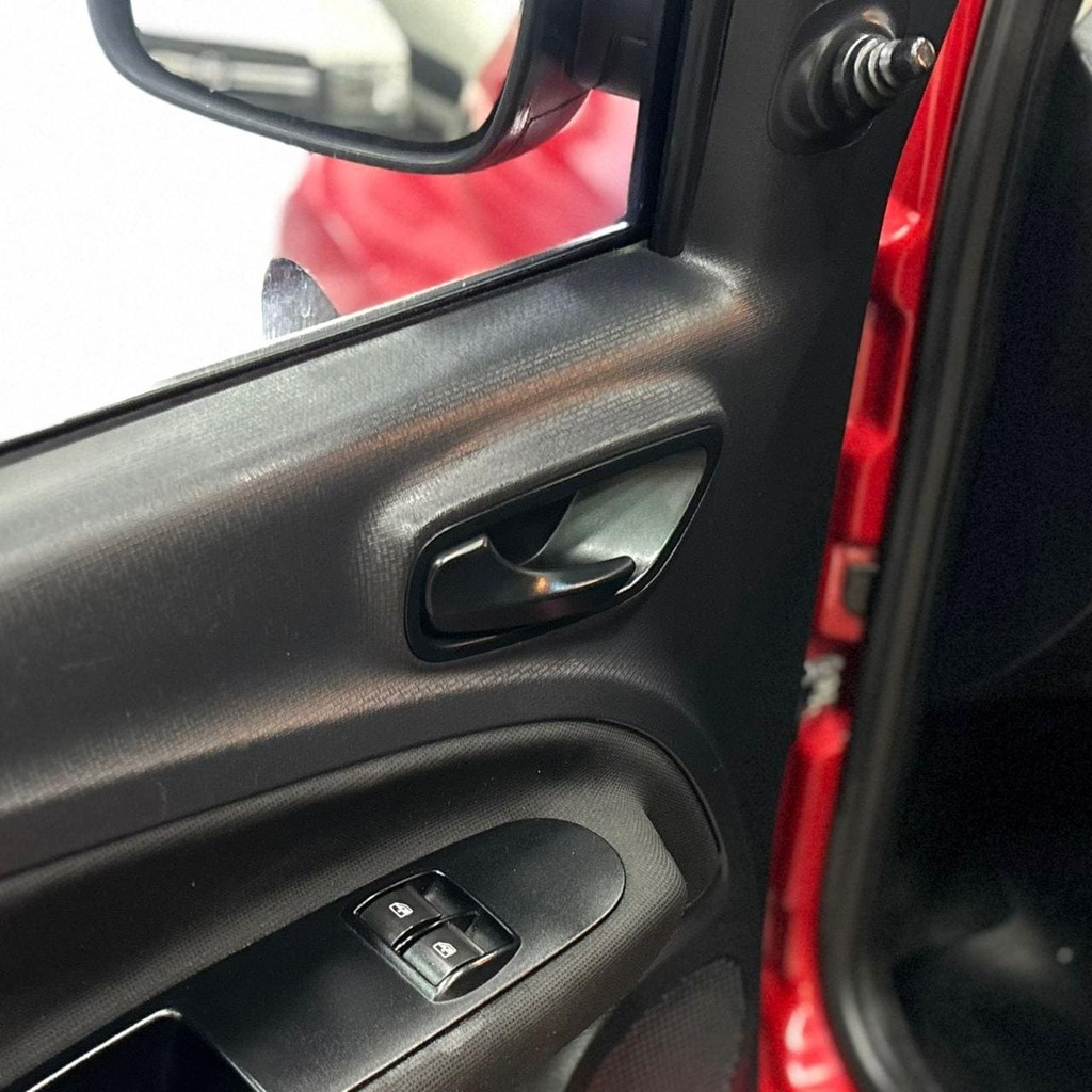 Fiat Uno Firefly Attractive 1.0 Flex 4P 5M (Completo – Manual)