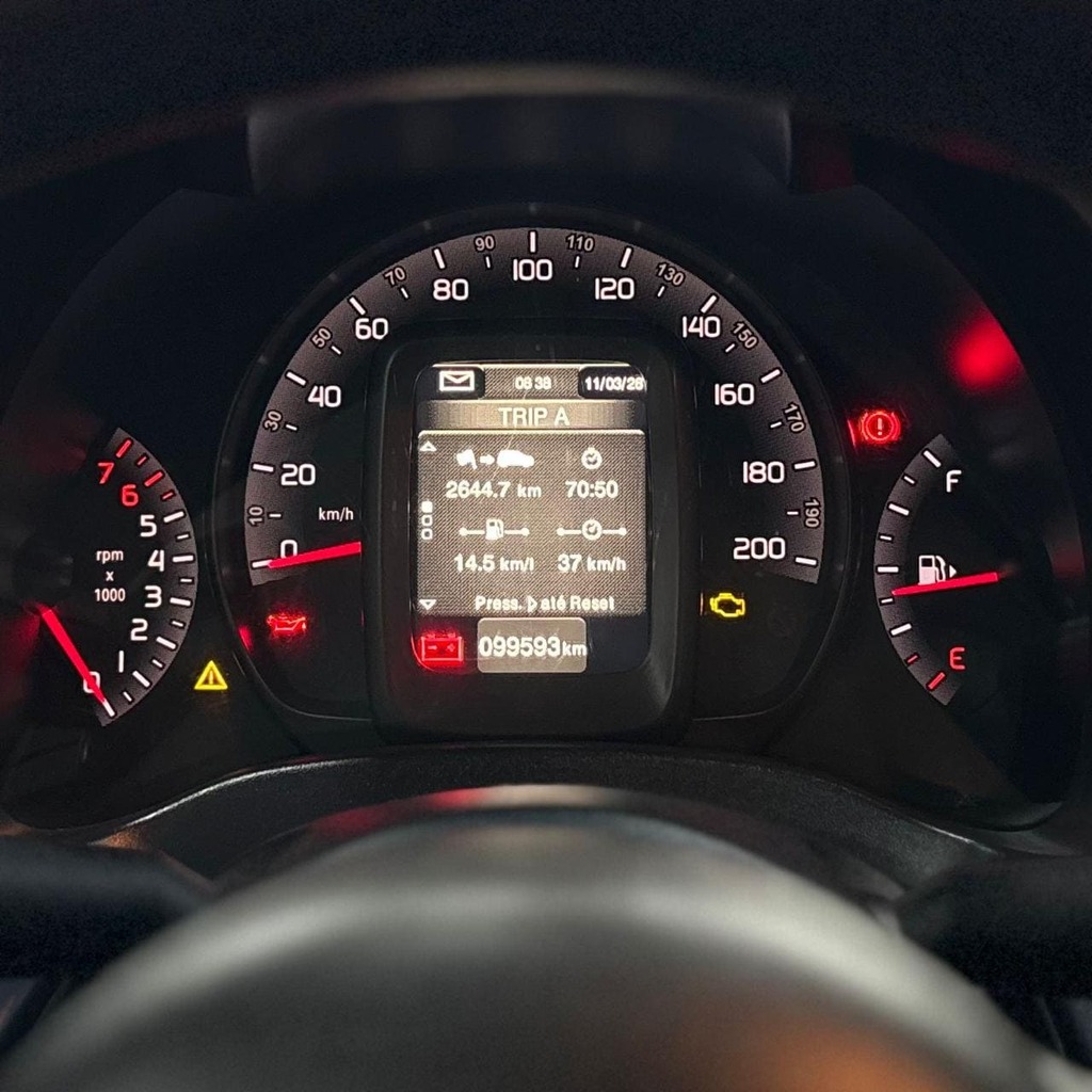 Fiat Uno Firefly Attractive 1.0 Flex 4P 5M (Completo – Manual)