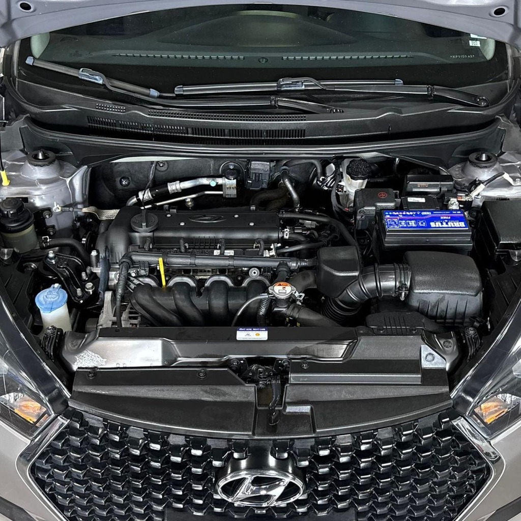 Hyundai Hb20s Comfort Plus 1.6 Flex 4P 6M (Impecável – Manual – Completo)