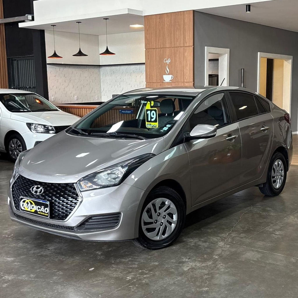Hyundai Hb20s Comfort Plus 1.6 Flex 4P 6M (Impecável – Manual – Completo)