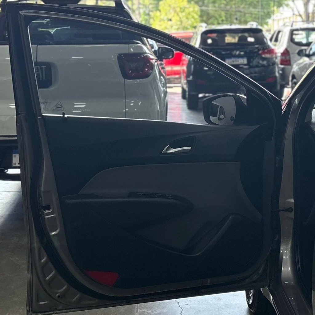 Hyundai Hb20s Comfort Plus 1.6 Flex 4P 6M (Impecável – Manual – Completo)