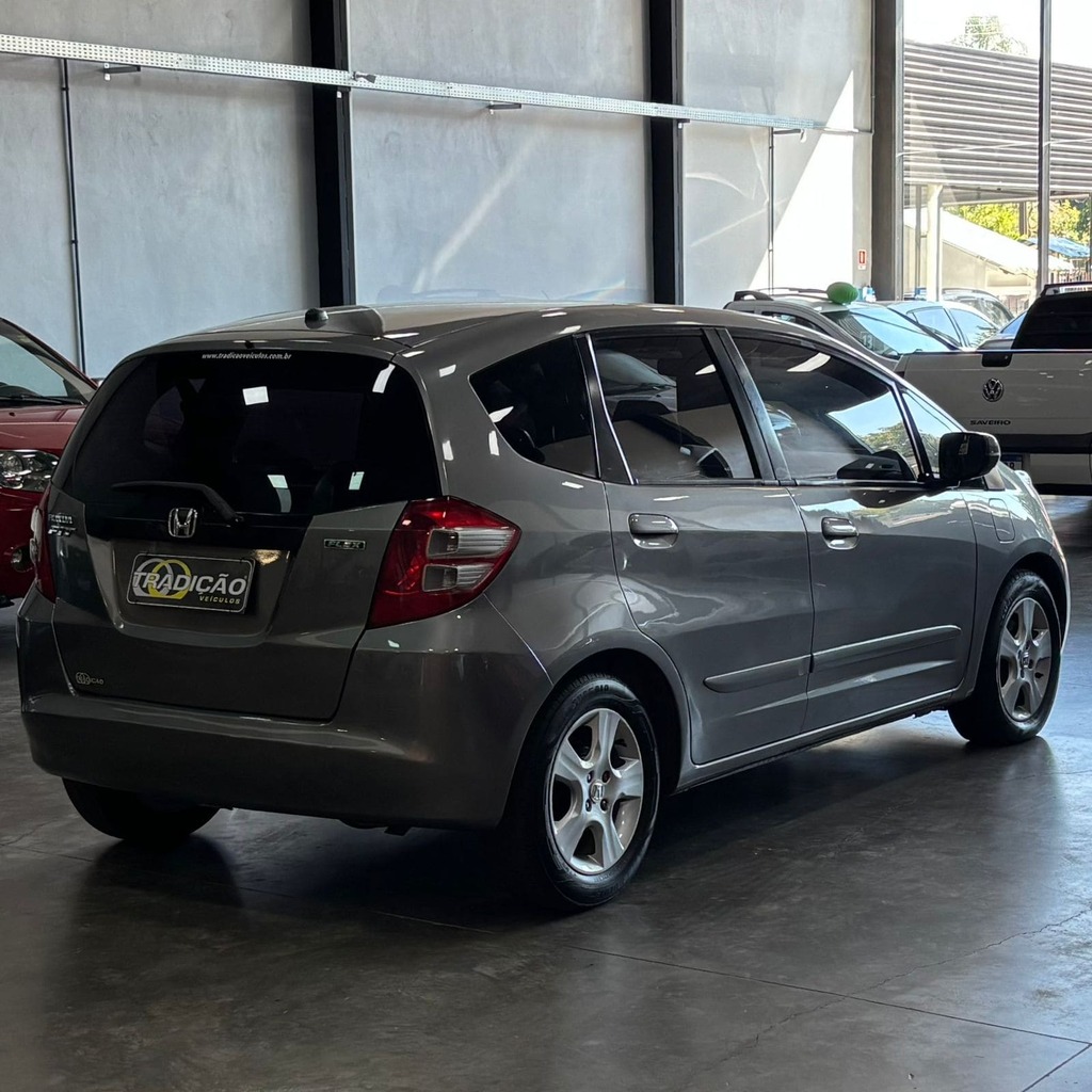 Honda Fit Lx 1.4 Flex 4P Aut (Impecável – Bancos em Couro)