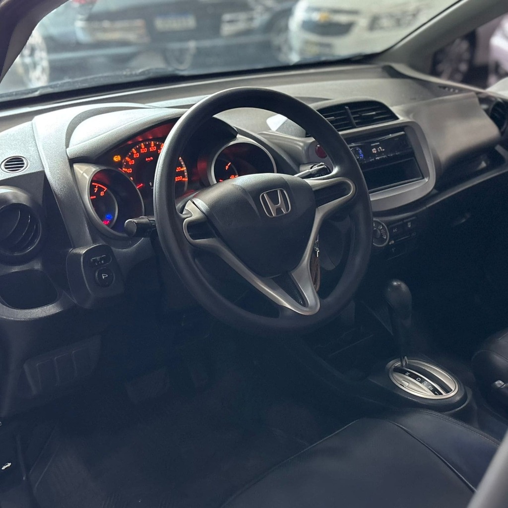 Honda Fit Lx 1.4 Flex 4P Aut (Impecável – Bancos em Couro)