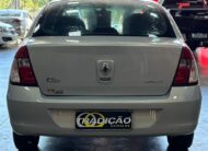 Renault Clio Sedan Expression 1.6 Flex (Impecável – Completo)