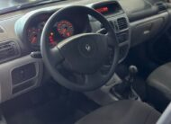 Renault Clio Sedan Expression 1.6 Flex (Impecável – Completo)