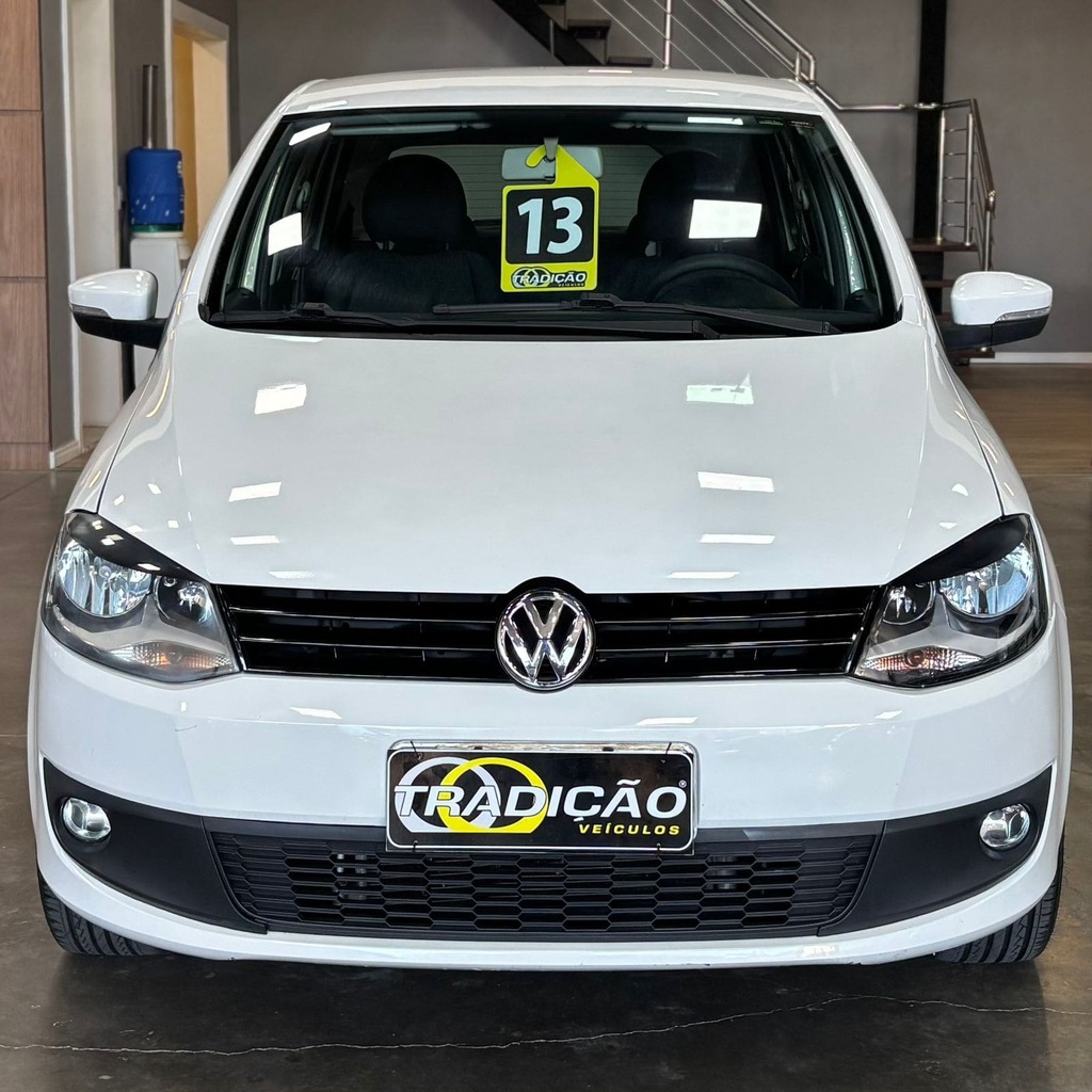 Volkswagen Fox 1.6 MI 8v Flex (Impecável – Completo – Manual)