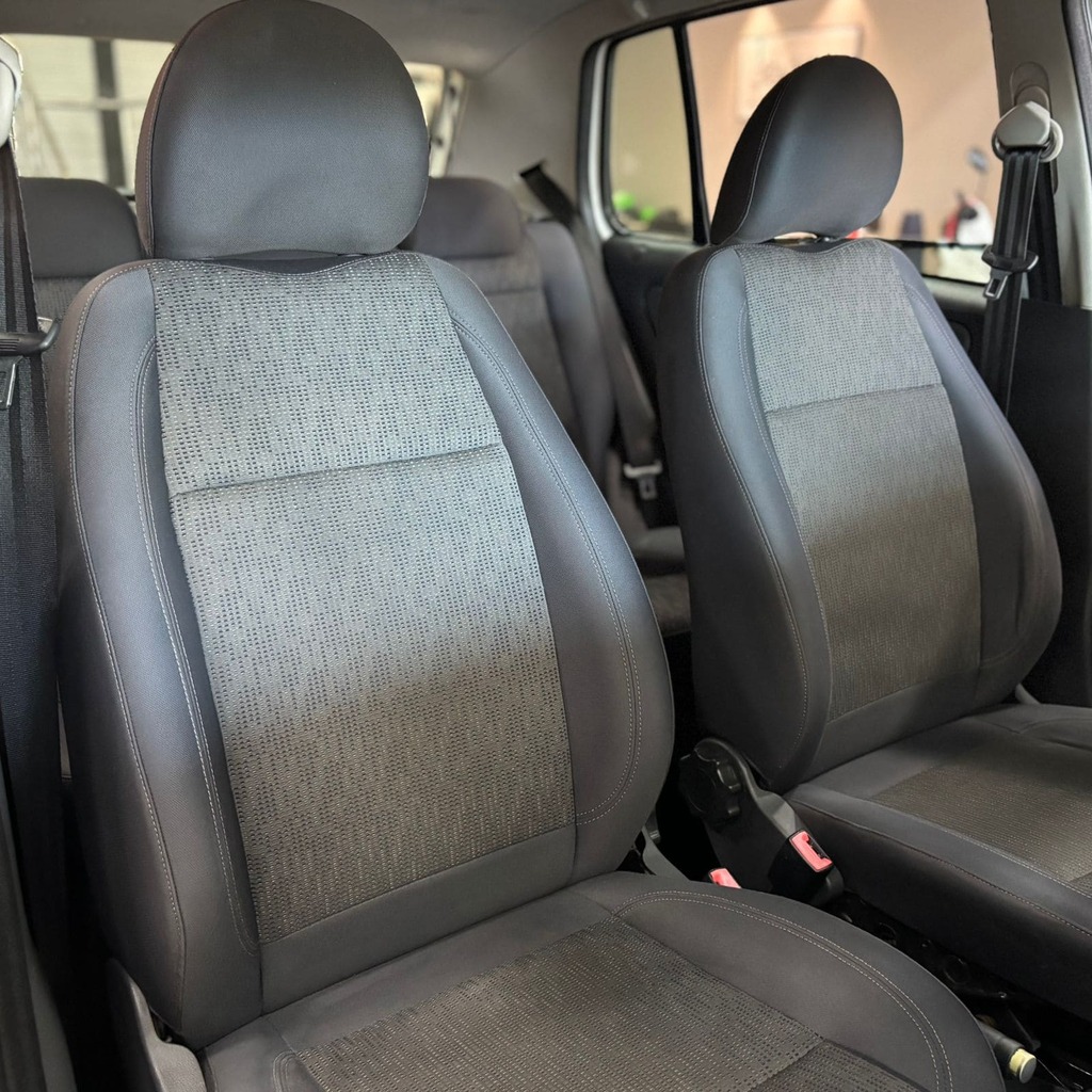 Volkswagen Fox 1.6 MI 8v Flex (Impecável – Completo – Manual)