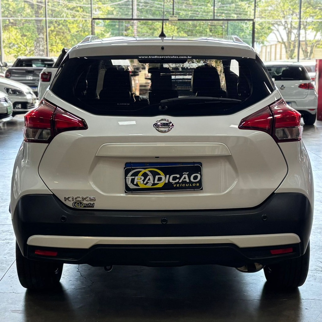 Nissan Kicks Sv 1.6 Flex (Impecável – Automática – 64 Mil Kms – Bancos de Couro)