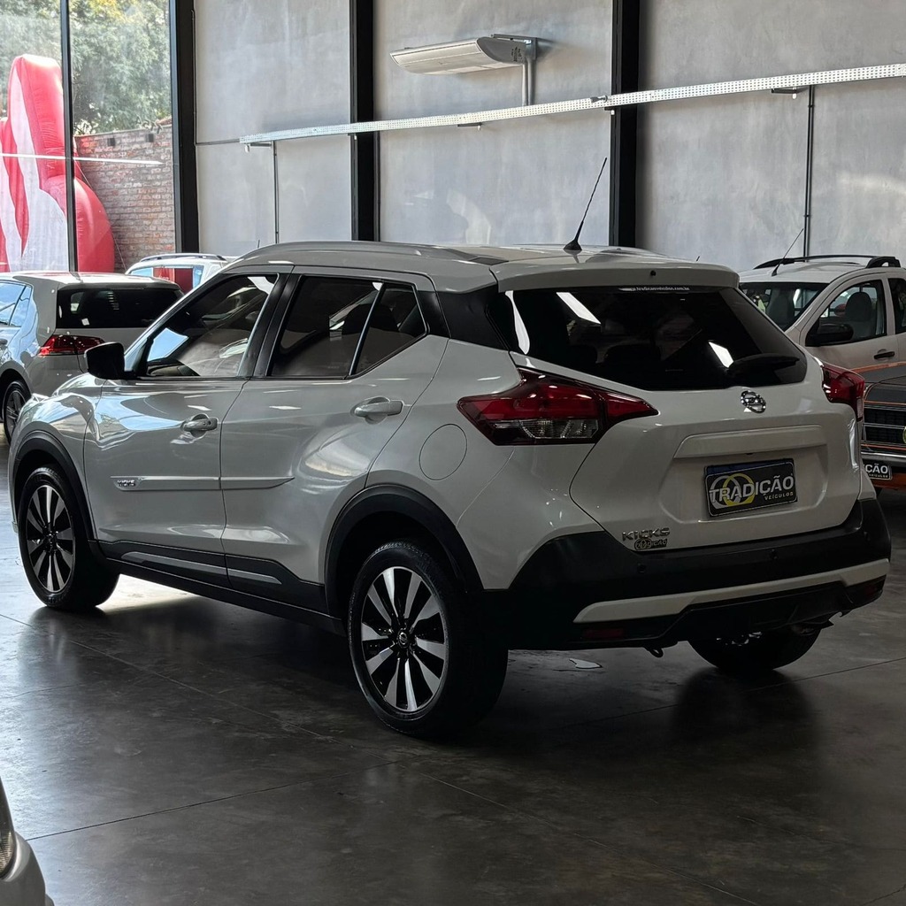 Nissan Kicks Sv 1.6 Flex (Impecável – Automática – 64 Mil Kms – Bancos de Couro)