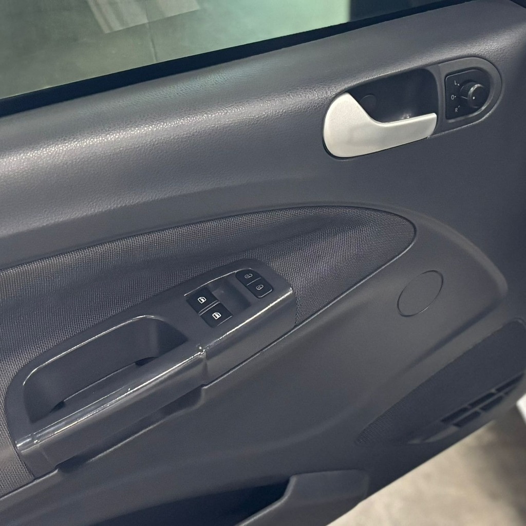 Volkswagen Saveiro Trendline Cs 1.6 Flex (Impecável – Completa)