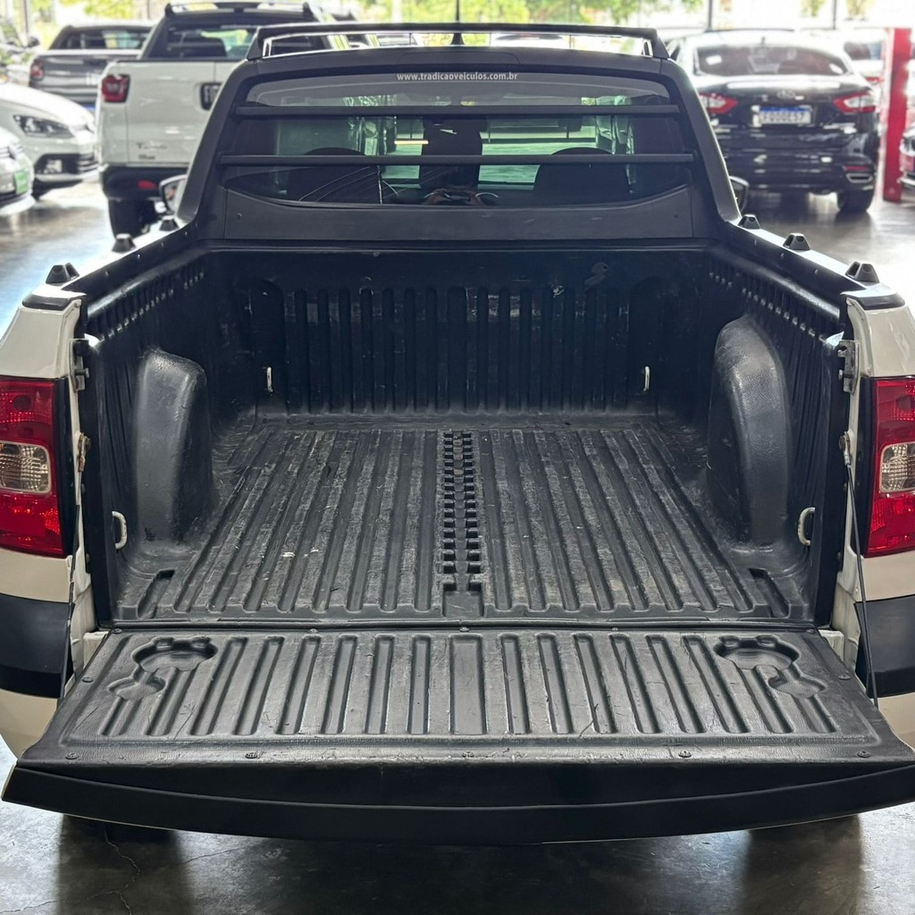 Volkswagen Saveiro Trendline Cs 1.6 Flex (Impecável – Completa)