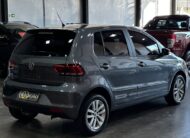 Volkswagen Fox Connect Manual 5M 1.6 Flex (Impecável – Completo)