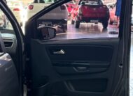 Volkswagen Fox Connect Manual 5M 1.6 Flex (Impecável – Completo)