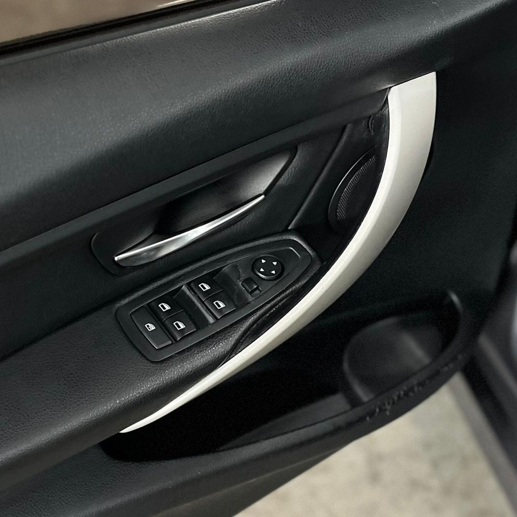 Bmw 320i Active Flex 2.0 (Impecável – 150 Mil kms – Top)