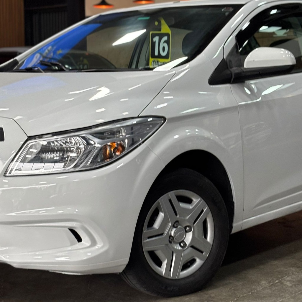 Chevrolet Onix Ls Mpfi Flex 1.0 (Impecável – Completo – Econômico)