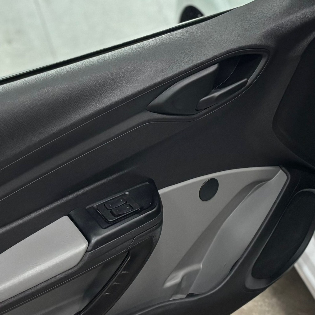 Chevrolet Onix Ls Mpfi Flex 1.0 (Impecável – Completo – Econômico)