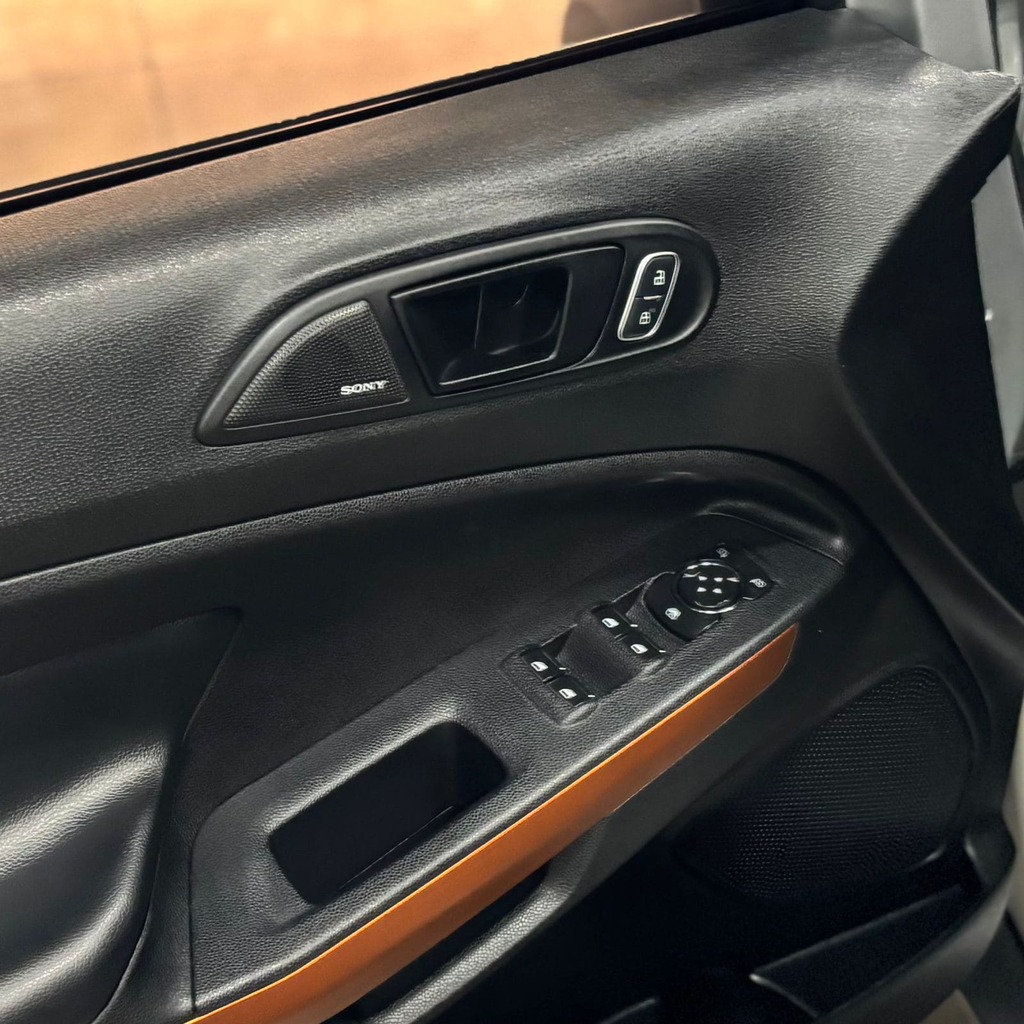 Ford Ecosport Storm 4wd 2.0 (Impecável – Automática – Teto Solar – Bancos em Couro)