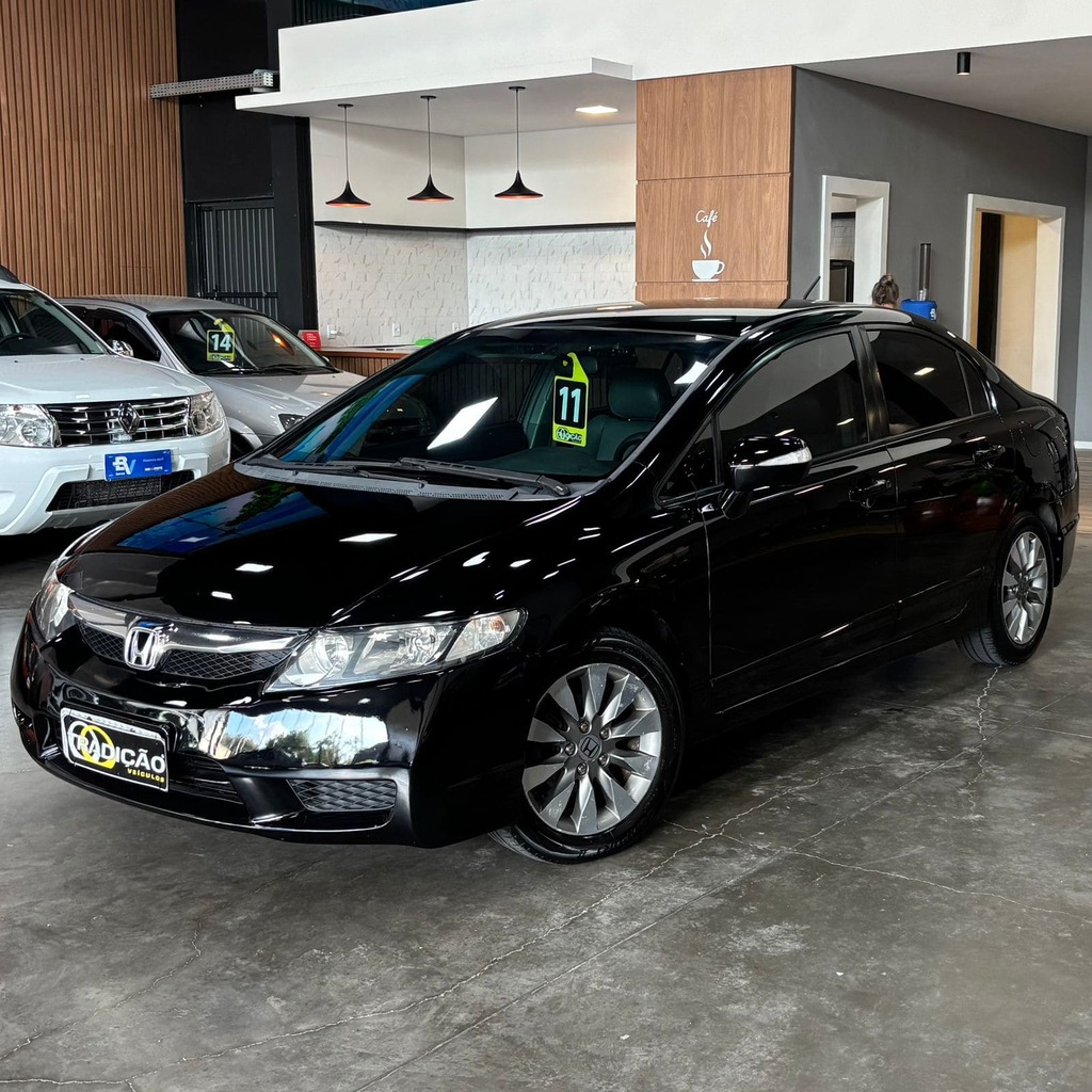 Honda Civic Lxl 1.8 Flex (Impecável – Bancos em Couro – Automático)