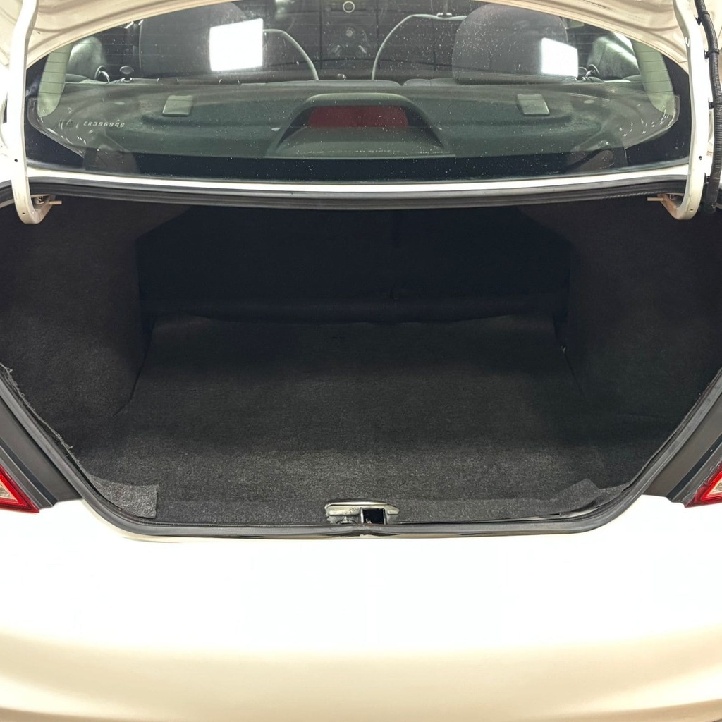 Nissan Versa SV 1.6 Flex (Completo – Manual – Impecável)