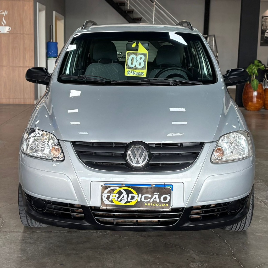 Volkswagen Spacefox Trend 1.6 (Manual – Completa – Impecável)