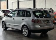 Volkswagen Spacefox Trend 1.6 (Manual – Completa – Impecável)
