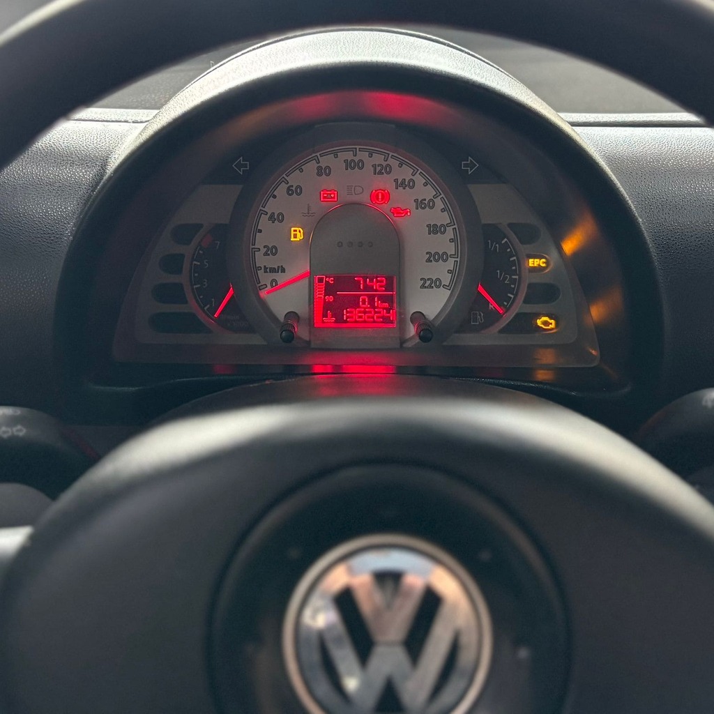 Volkswagen Spacefox Trend 1.6 (Manual – Completa – Impecável)