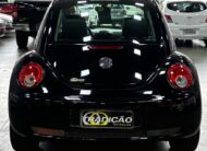 Volkswagen New Beetle 2.0 Gasolina (Câmbio Manual – Teto Solar – Bancos em Couro)