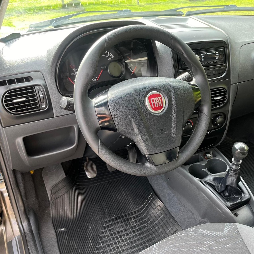 Fiat Strada Hard Working 1.4 Flex 3p (Impecável – Manual – Completa)