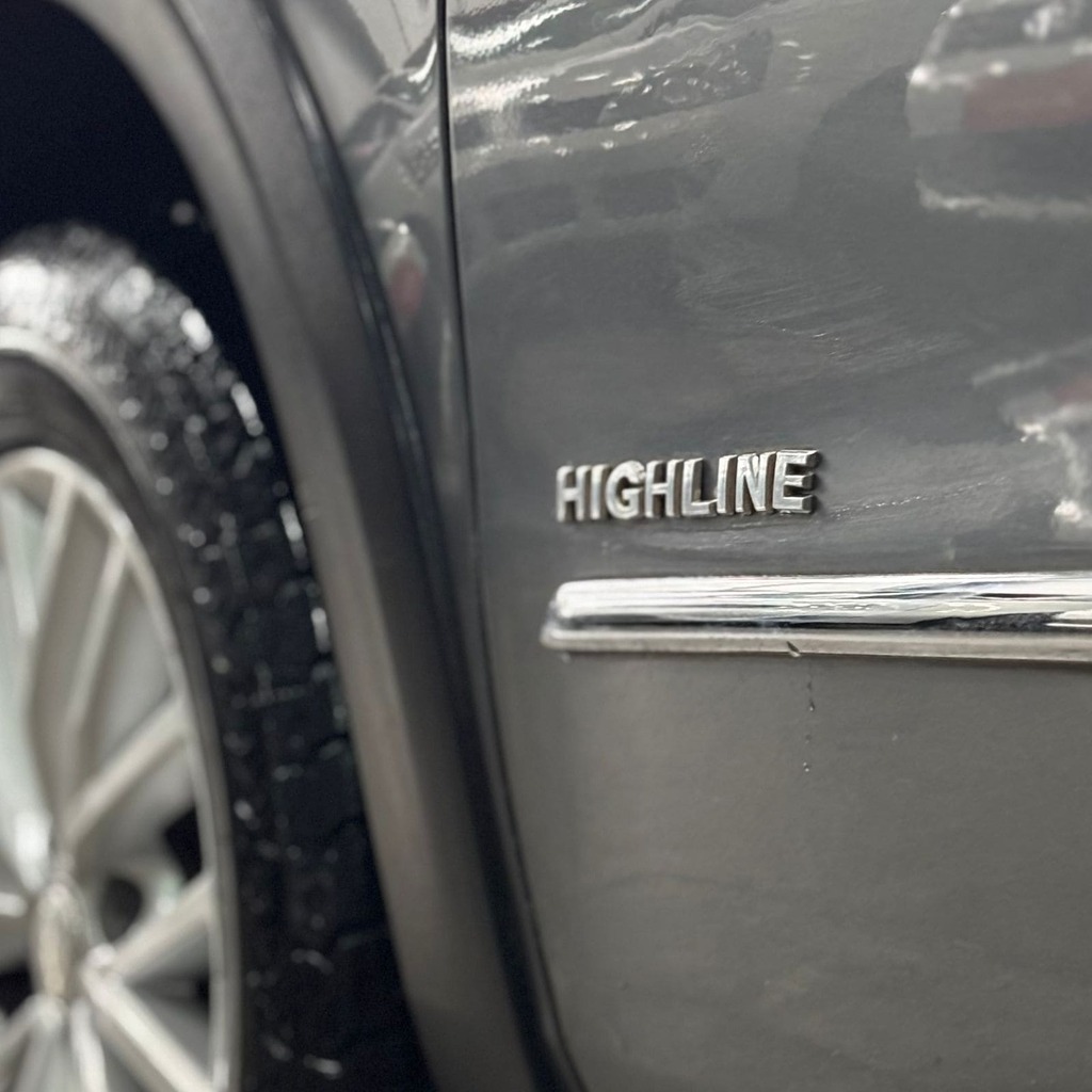 Volkswagen Nova Saveiro Highline Cabine Dupla 1.6 Flex (Impecável – Bancos em Couro – Manual – 2 Portas)