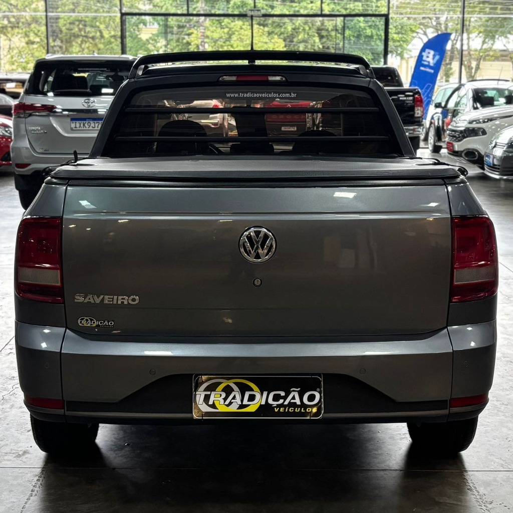 Volkswagen Nova Saveiro Highline Cabine Dupla 1.6 Flex (Impecável – Bancos em Couro – Manual – 2 Portas)