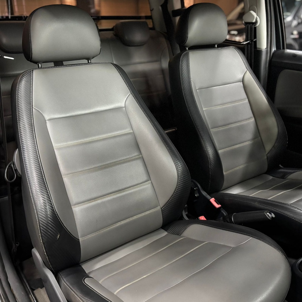 Volkswagen Nova Saveiro Highline Cabine Dupla 1.6 Flex (Impecável – Bancos em Couro – Manual – 2 Portas)