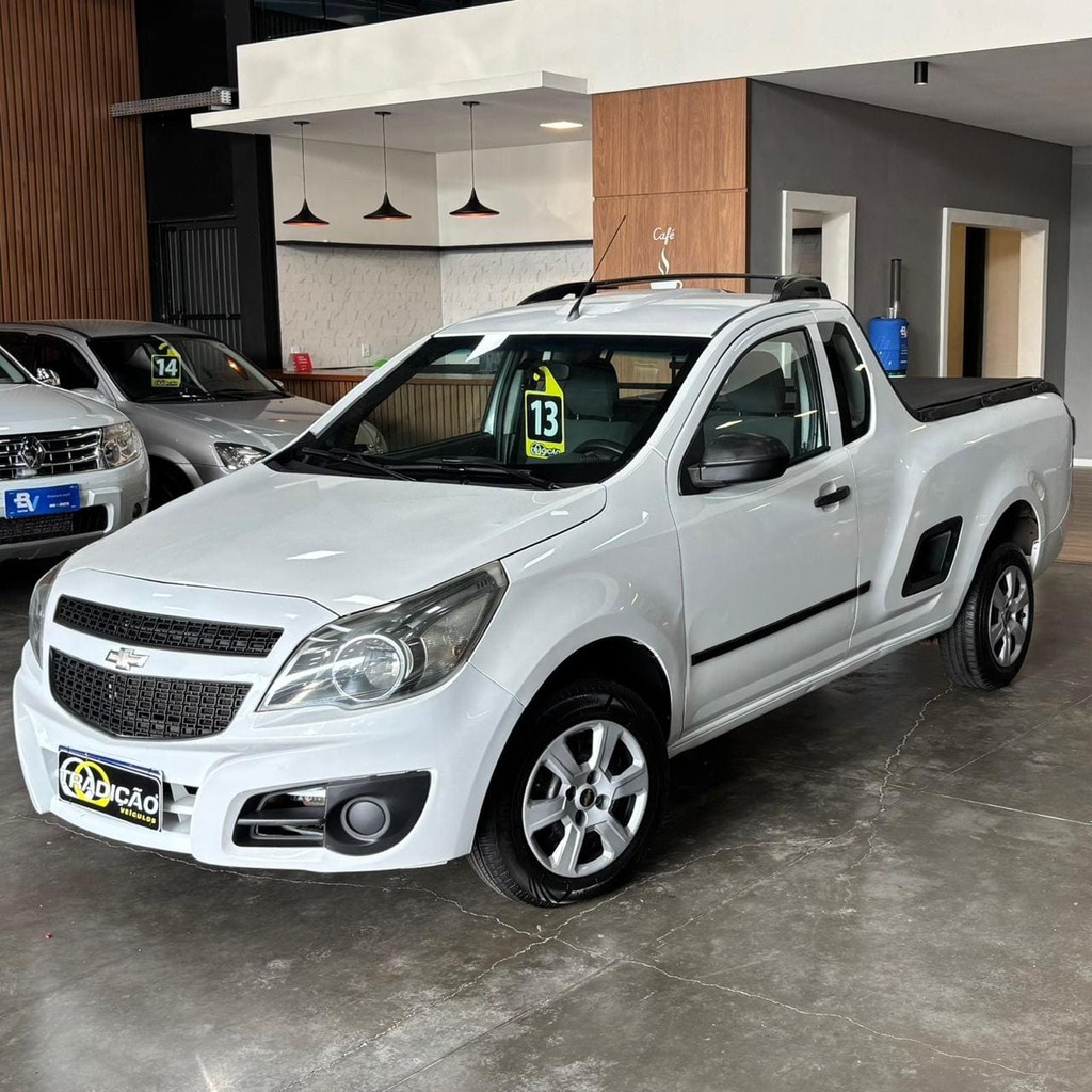 Chevrolet Montana LS 1.4 Flex 2P (Completa – Manual)
