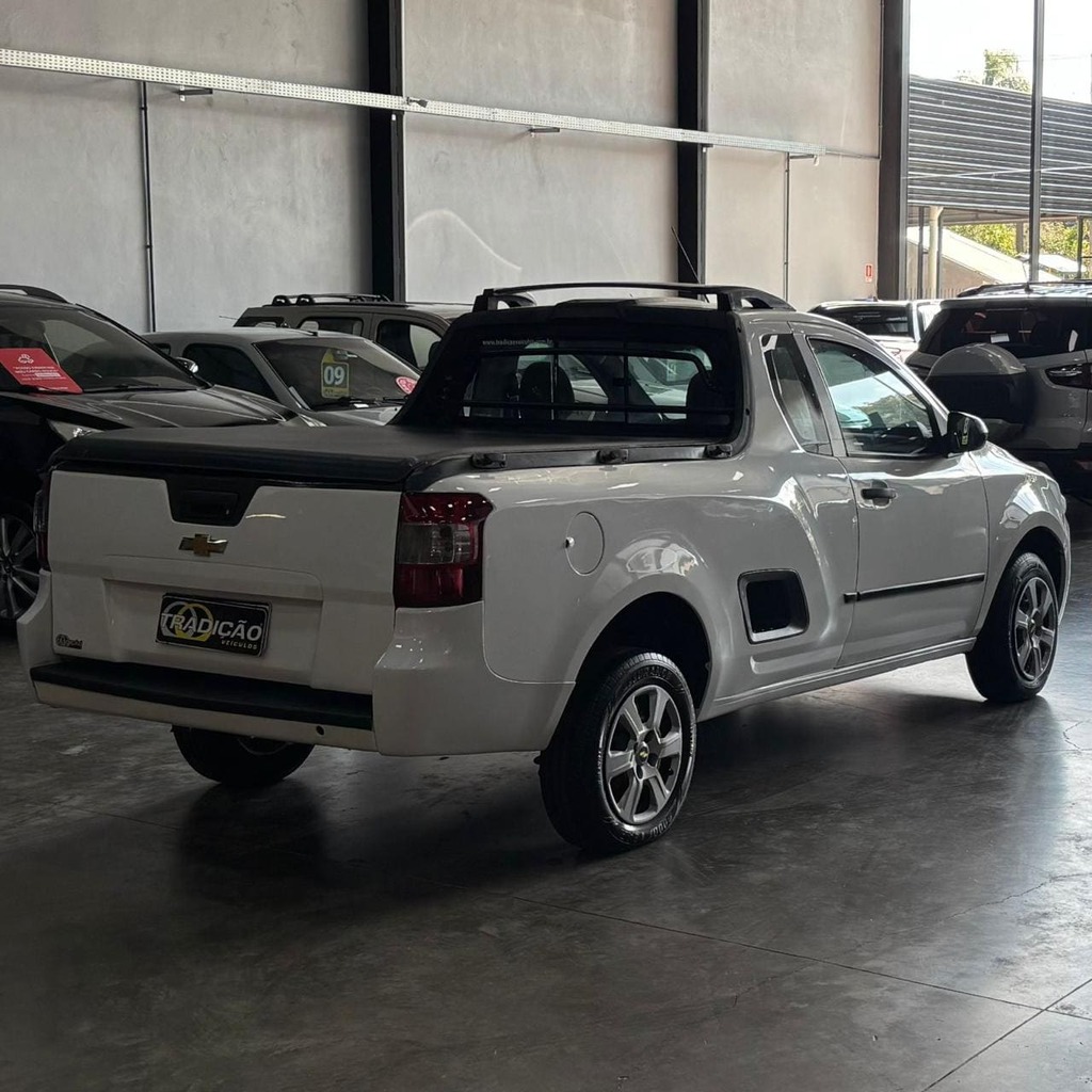 Chevrolet Montana LS 1.4 Flex 2P (Completa – Manual)