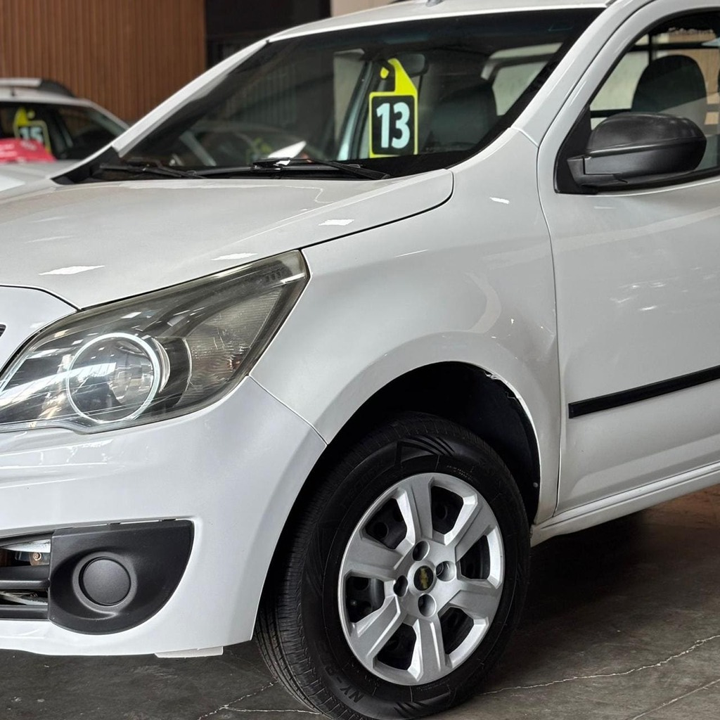 Chevrolet Montana LS 1.4 Flex 2P (Completa – Manual)