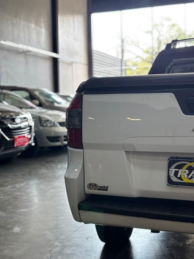 Chevrolet Montana LS 1.4 Flex 2P (Completa – Manual)
