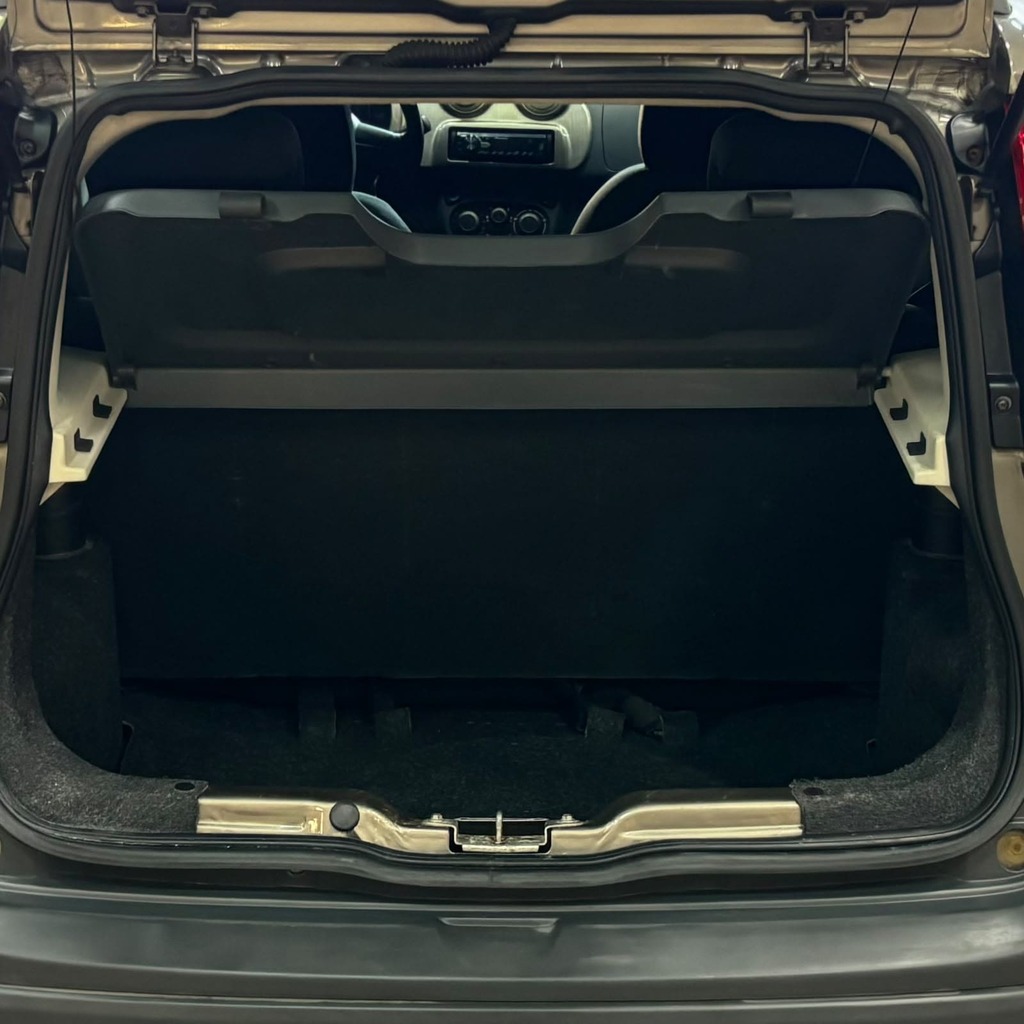 Fiat Uno Way 1.0 Flex 8v (Completo – 4 Portas – Manual 5 Marchas – Ótimo estado)
