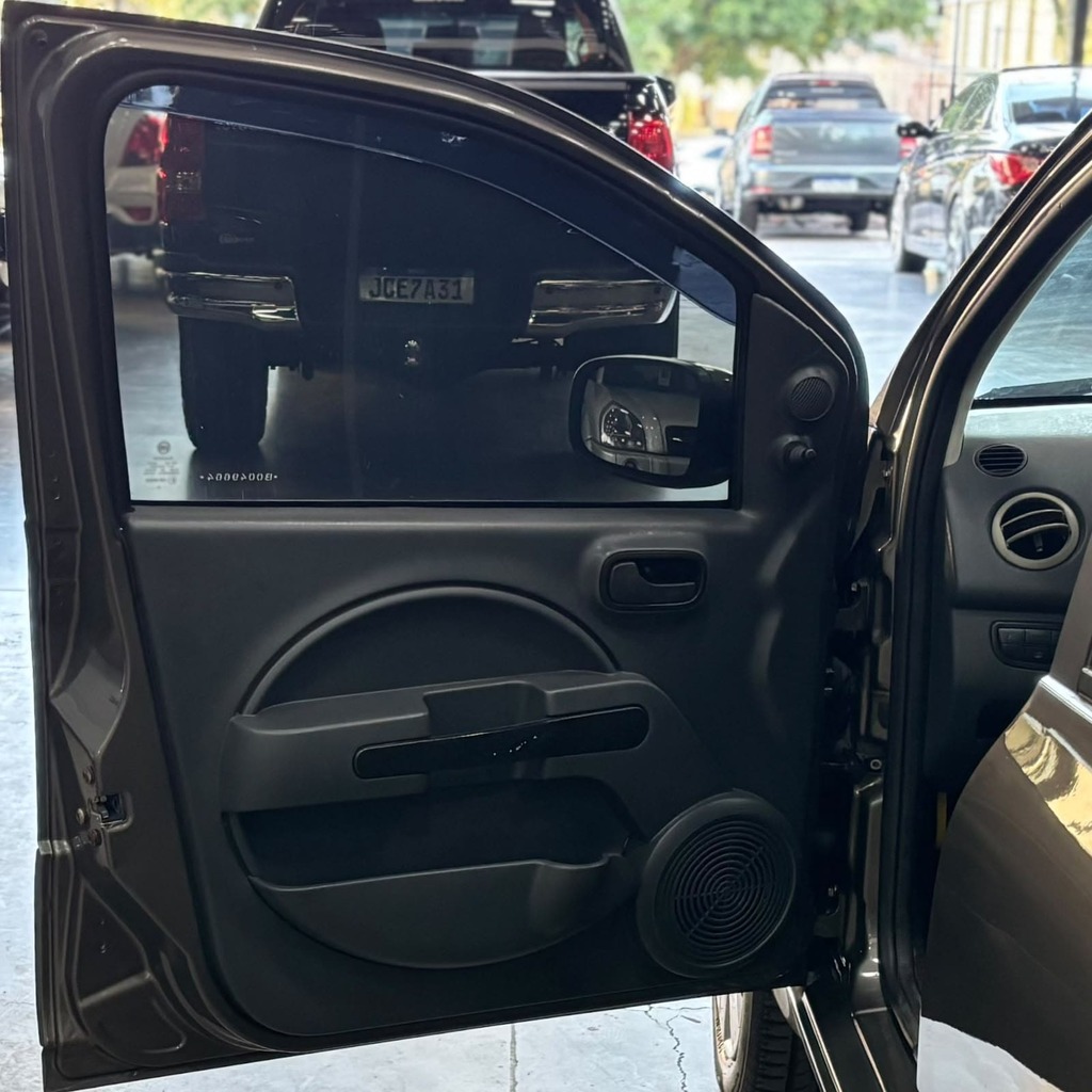 Fiat Uno Way 1.0 Flex 8v (Completo – 4 Portas – Manual 5 Marchas – Ótimo estado)