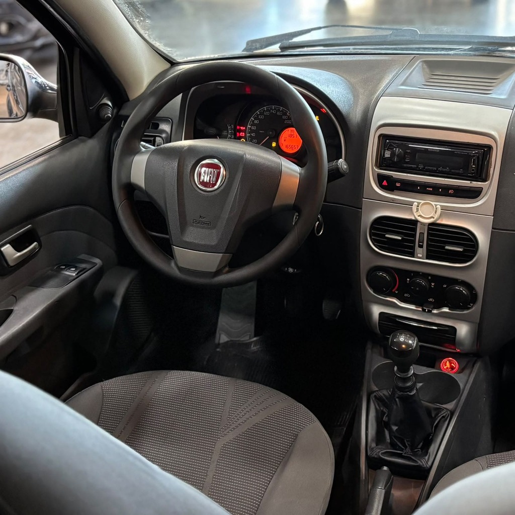 Fiat Palio Weekend Attractive 1.4 Flex (Completa – Manual 5M – Bom Estado de Conservação)
