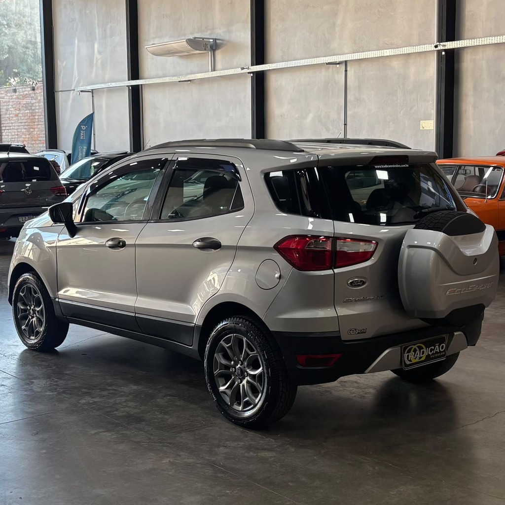 Ford Ecosport Freestyle 1.6 Flex (Impecável – Manual 5M – Completa)